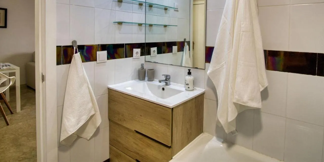 Great One-Bedroom Apartment For Holiday Rental Marbella Spain