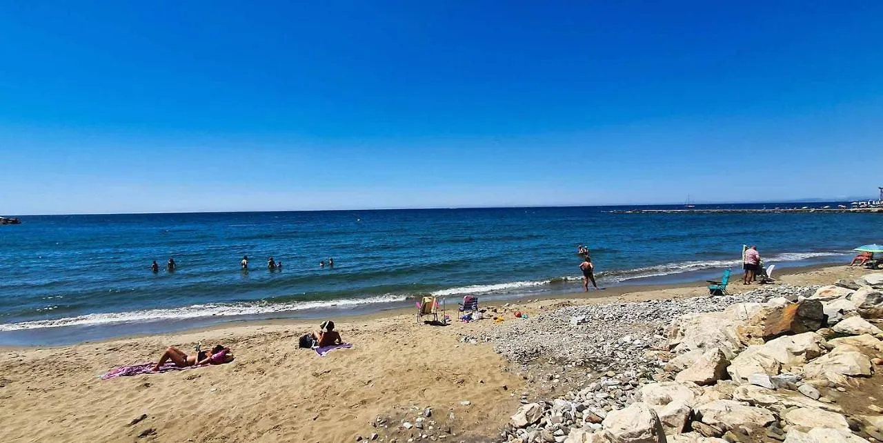 Great One-Bedroom Apartment For Holiday Rental Marbella