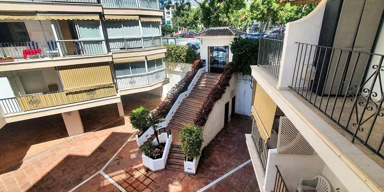 Great One-Bedroom Apartment For Holiday Rental Marbella Spain